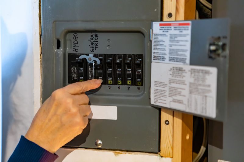Circuit Breaker Wiring in Pasadena, CA